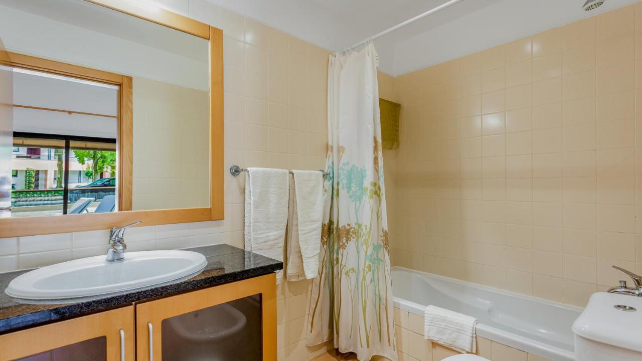 Wonderful Flat W/ Big Patio By Lovelystay * Lagos