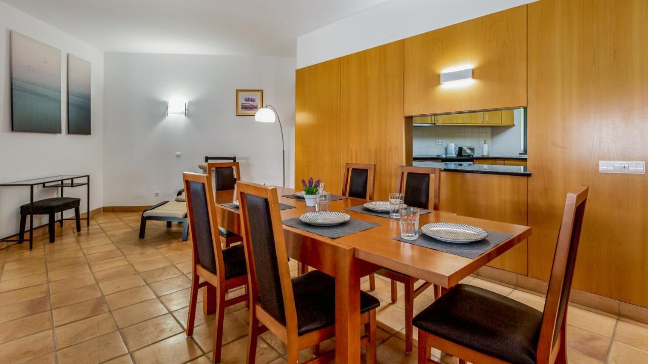 Wonderful Flat W/ Big Patio By Lovelystay * Lagos